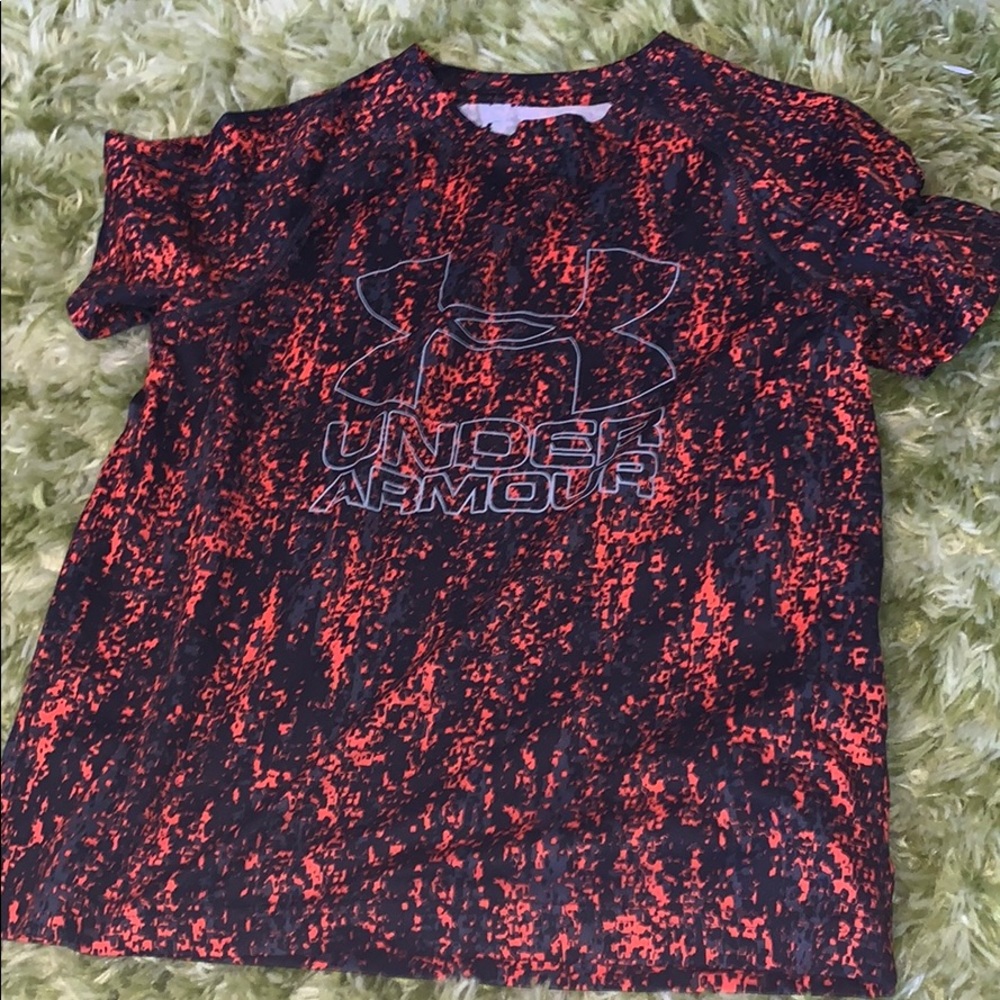 boys under armour shirt